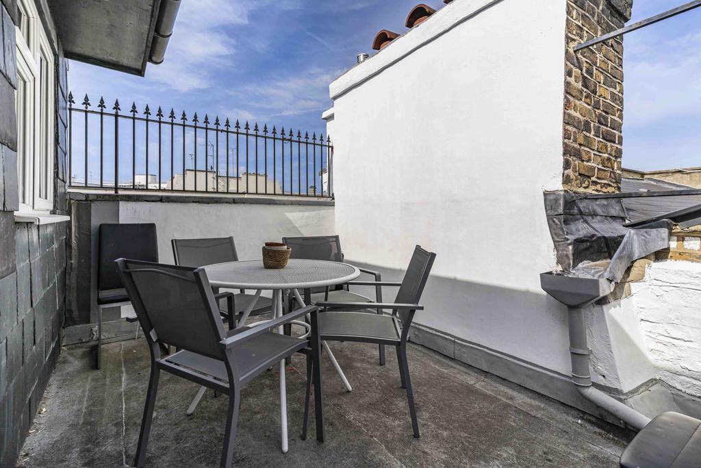 Roof Terrace