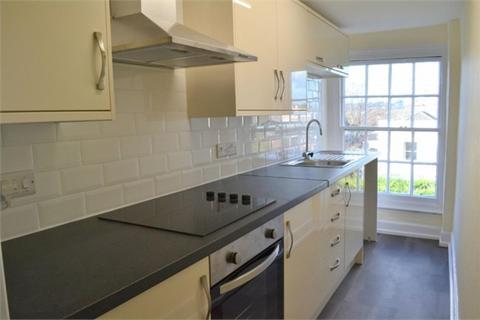 2 bedroom apartment to rent, TFF, Mont Le Grand, EX1 2PD