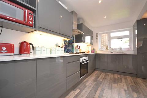 15 Blacklock, Chelmer Village, Chelmsford, CM2 6QL