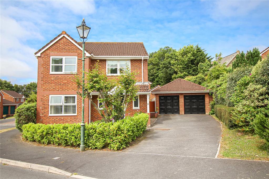 Woodland Park, Limers Lane, Northam... 4 bed detached house £430,000