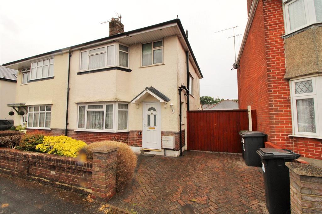Walton Road, Bournemouth, BH10 3 bed semidetached house £328,000