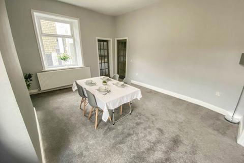 552 Bacup Road, Waterfoot, Rossendale, BB4 7HB