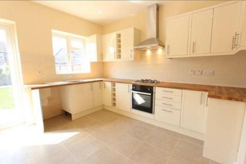 23 Middle Road, London, SW16 4HW