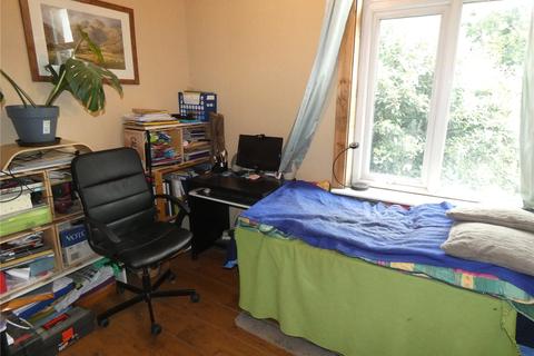 71 Crescent Road, Bolton, BL3 2JP