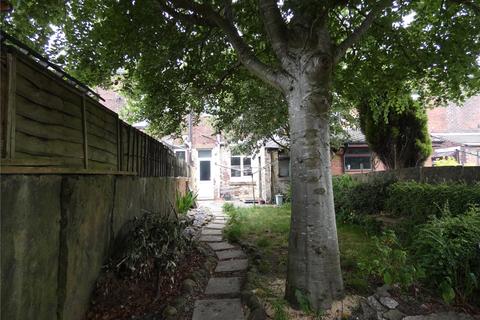 71 Crescent Road, Bolton, BL3 2JP