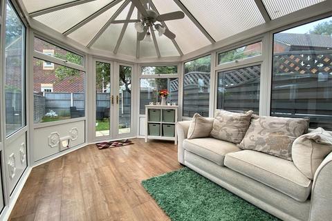 51 Boakes Drive, Stonehouse, GL10 3QW
