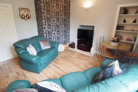 3 bedroom flat to rent, Cedar Place, Aberdeen, AB25