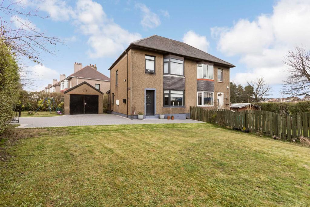 South Biggar Road, Airdrie 3 bed semidetached house £155,000