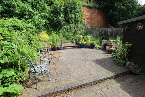 35 Alpine Way, Wolverhampton, WV3 9ED