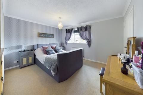 41 Canons Close, Thetford, IP24 3PW