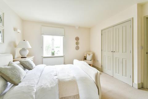 5 The Gallops, Foxhill, Swindon, SN4 0FG