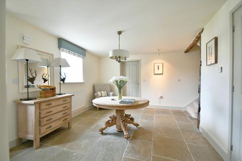 5 The Gallops, Foxhill, Swindon, SN4 0FG
