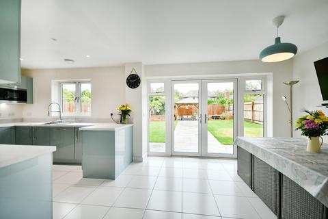 9 Jupiter Close, Blunsdon, Swindon, SN26 8AH