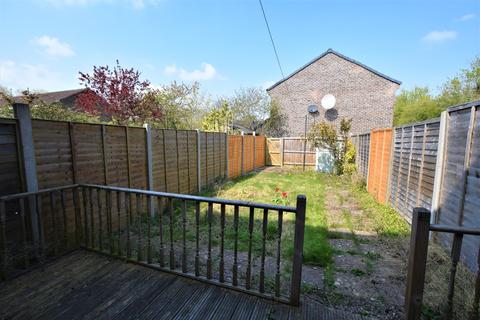 36 The Chesters, Westlea, Swindon, SN5 7DB