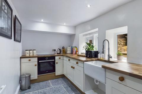 4 Doctor Lane, Scouthead, Oldham, OL4 4AB