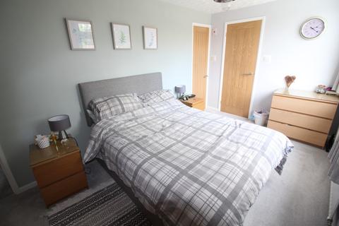 32 Beech Grove, Warminster, BA12 0AB