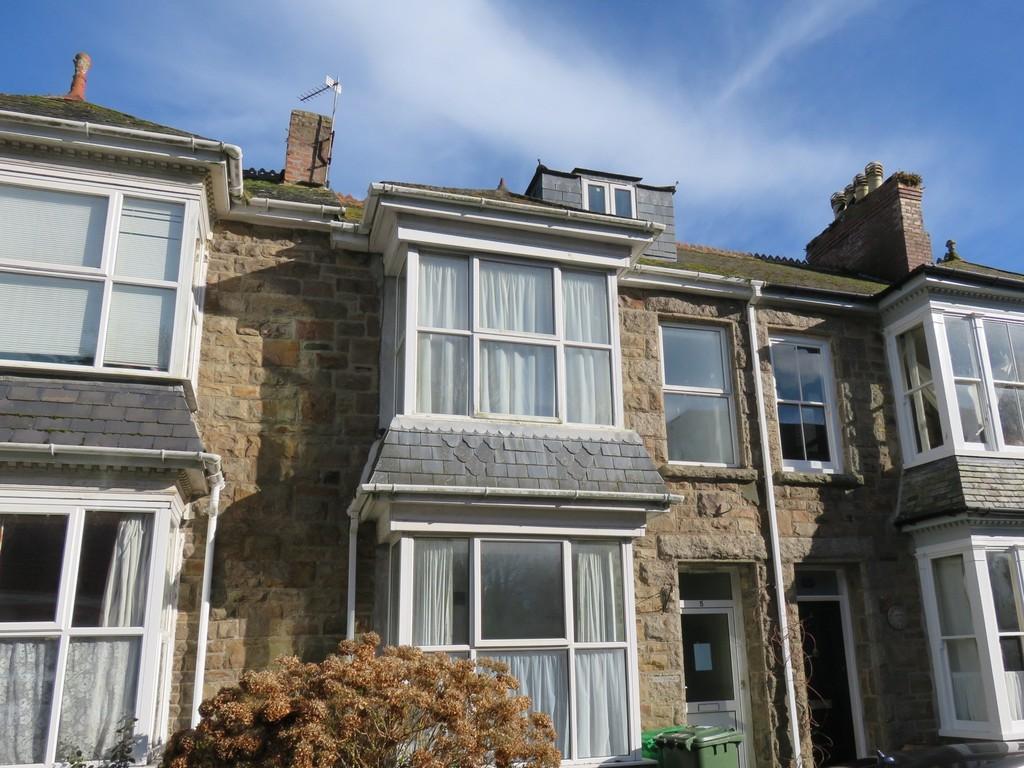Treneere Road, Penzance Studio £460 pcm (£106 pw)