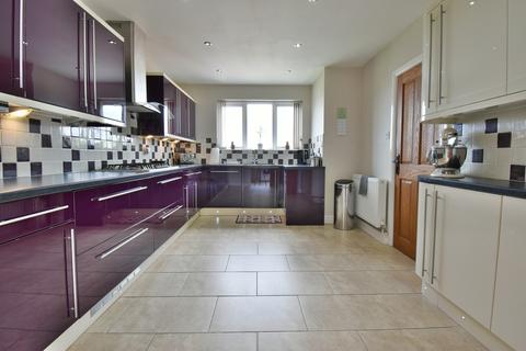 155 Ashby Road, Burton-on-trent, DE15 0LG