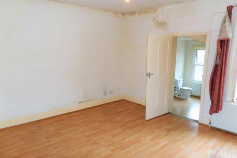 13 Chapel Road, Hounslow, TW3 1XT