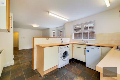 108 Goodrich Road, London, SE22 0ER