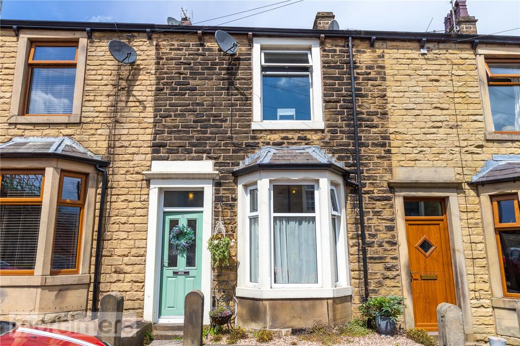 Fox Street, Clitheroe, BB7 2 bed terraced house £190,000