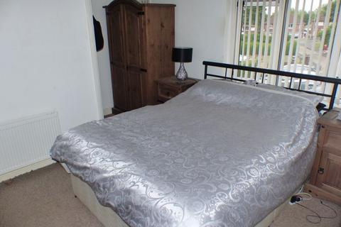 19 Cranbourne Grove, Birmingham, B44 0BY