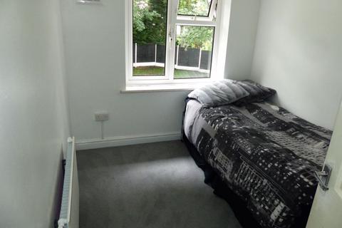 19 Cranbourne Grove, Birmingham, B44 0BY