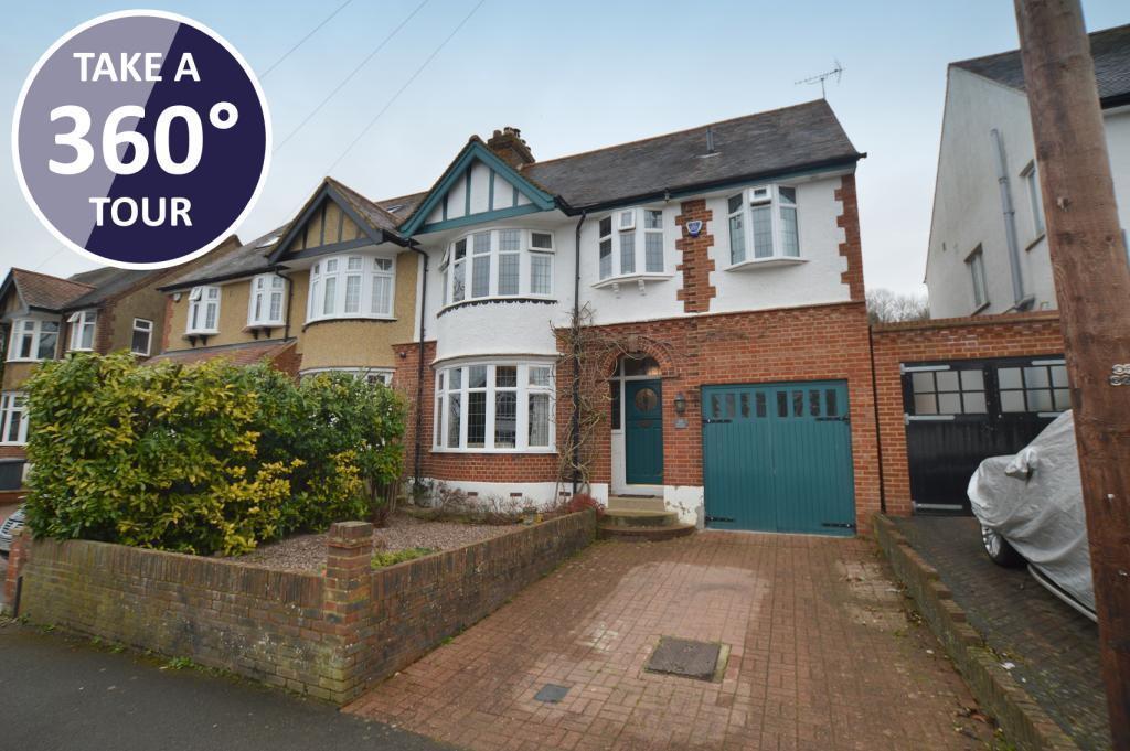 Elmwood Crescent, Old Bedford Road Area, Luton, Bedfordshire, LU2 7HY 4