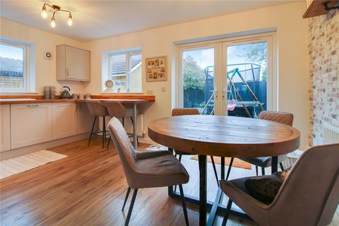 6 Primrose Close, Swindon, SN25 1QY