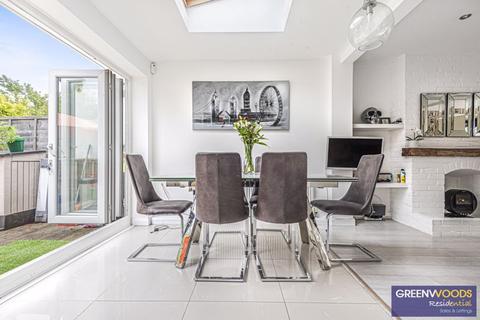 9 Aragon Road, Kingston Upon Thames, KT2 5QA
