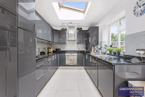 9 Aragon Road, Kingston Upon Thames, KT2 5QA