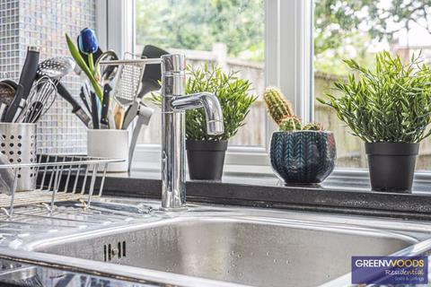 9 Aragon Road, Kingston Upon Thames, KT2 5QA