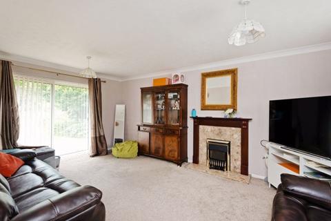 4 bedroom house for sale - Isis Avenue, Bicester