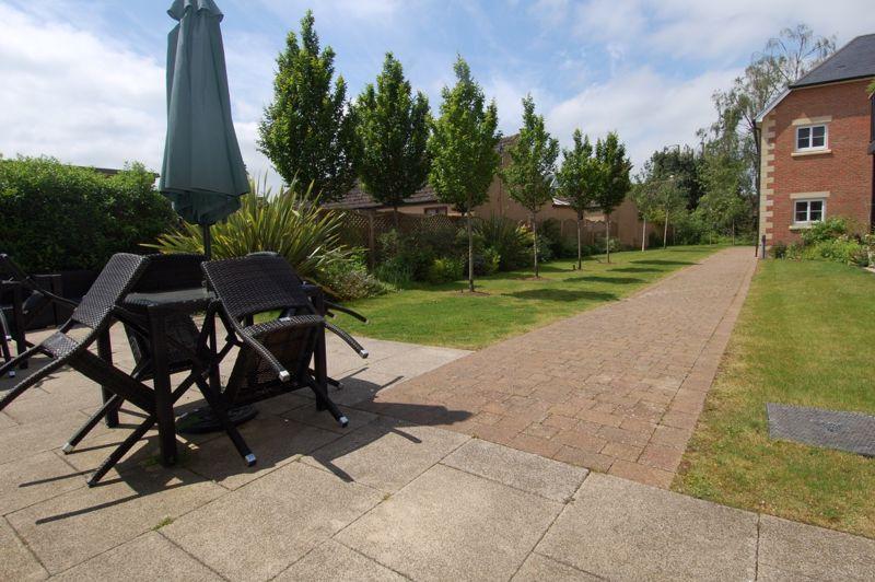 Communal Grounds