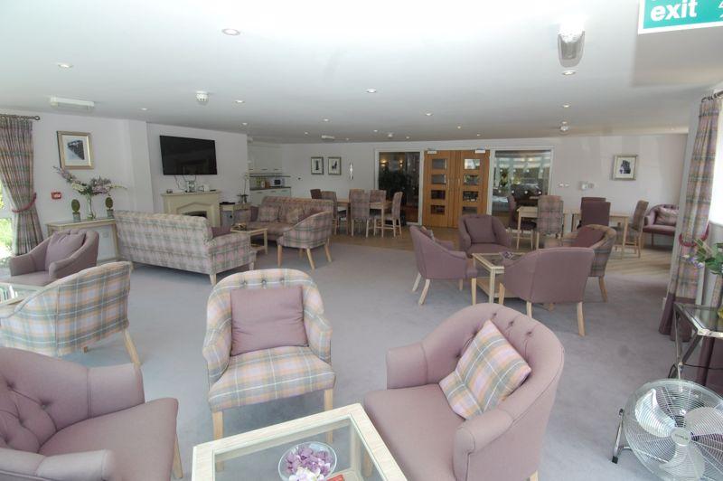 Communal Lounge