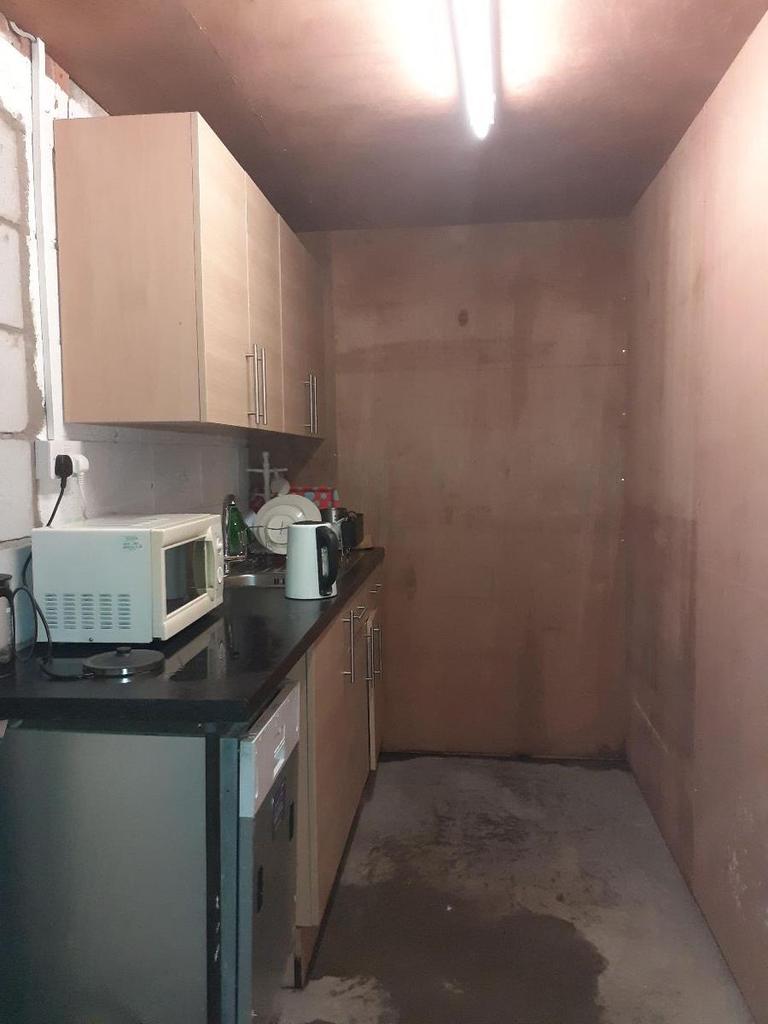 Communal Kitchen