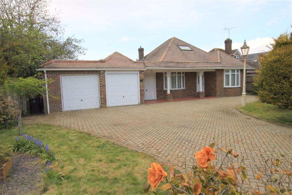 East Cliff Way, Friars Cliff... 3 bed detached bungalow £700,000