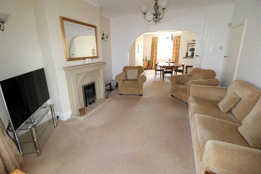 Cypress Drive, Blyth 3 bed semidetached house £185,000