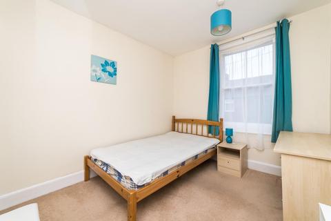 25 Albert Road, Canterbury, CT1 1UJ