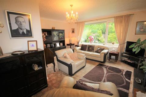 9 The Paddock, Cheadle, Stoke-on-trent, ST10 1NW
