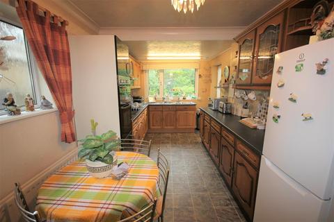 9 The Paddock, Cheadle, Stoke-on-trent, ST10 1NW
