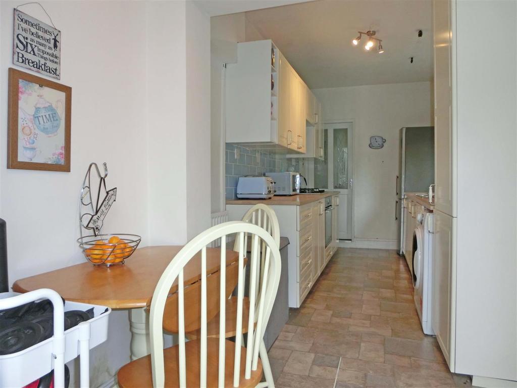 Alcester Road 303 Dining.jpg
