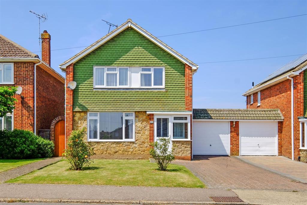 Clover Rise, Whitstable 3 bed detached house £450,000