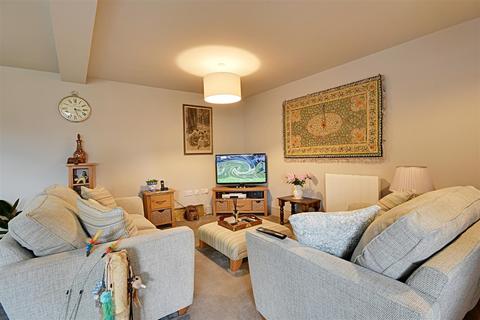 Flat 4, Old Wesleyan Chapel Chapel Path, Bexhill-on-sea, TN40 2AA