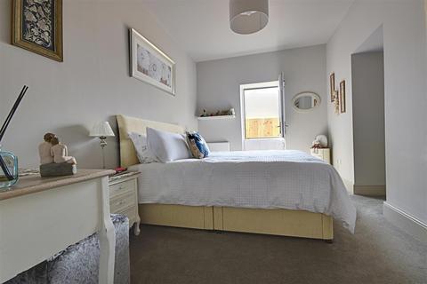 Flat 4, Old Wesleyan Chapel Chapel Path, Bexhill-on-sea, TN40 2AA