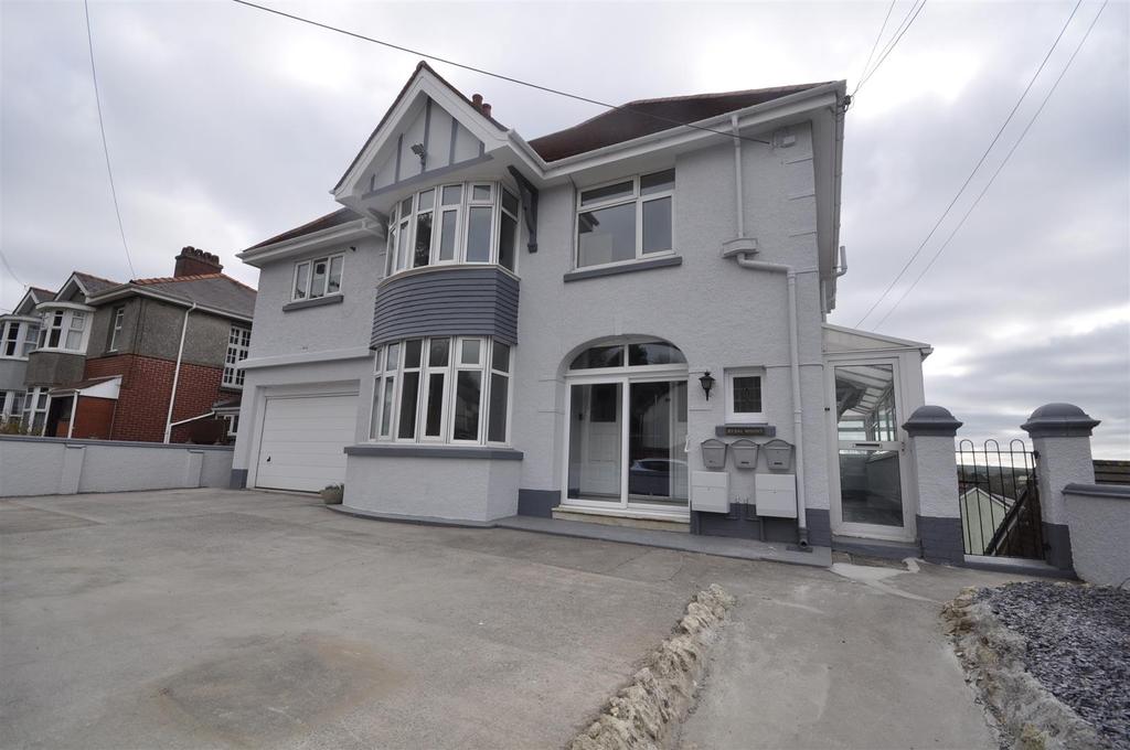 Monument Hill, Carmarthen 5 bed detached house £295,000