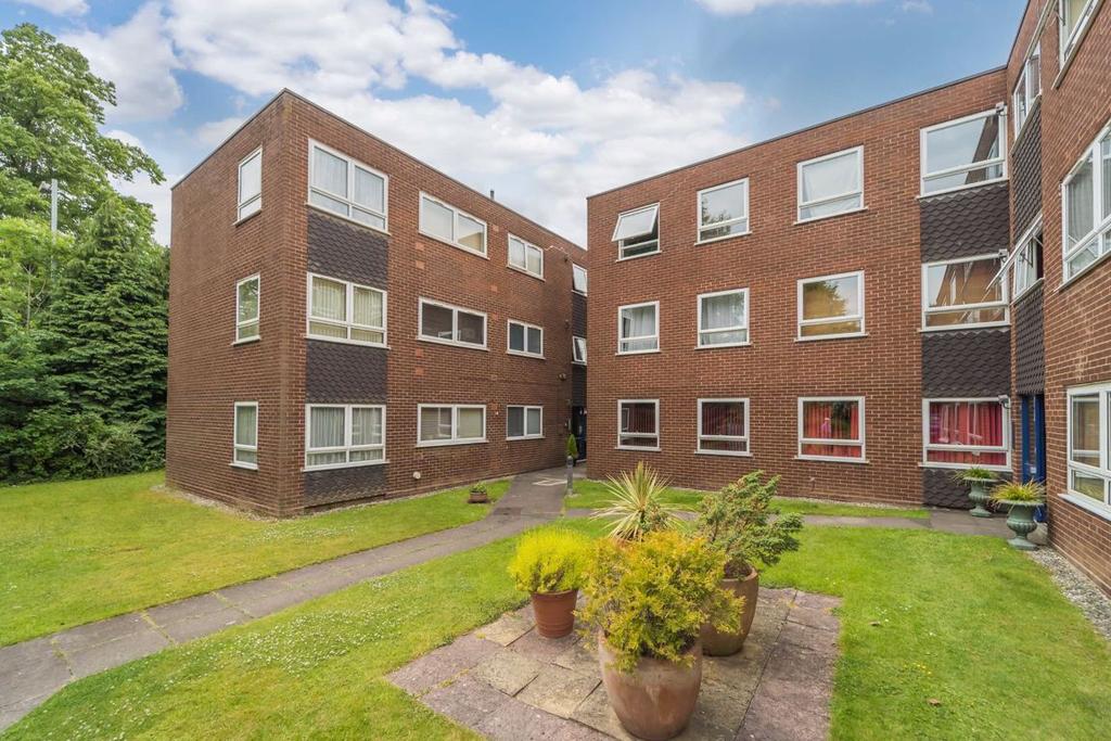 14, Newbridge Mews, Tettenhall Road, Wolverhampton, WV6 3 bed apartment