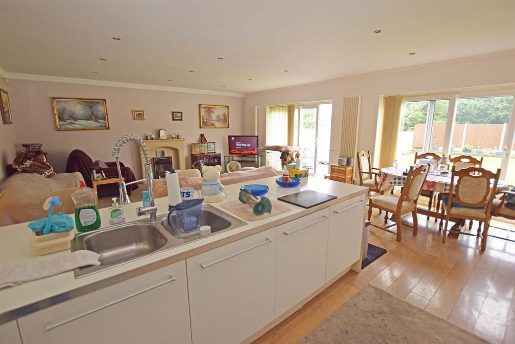 Kitchen area