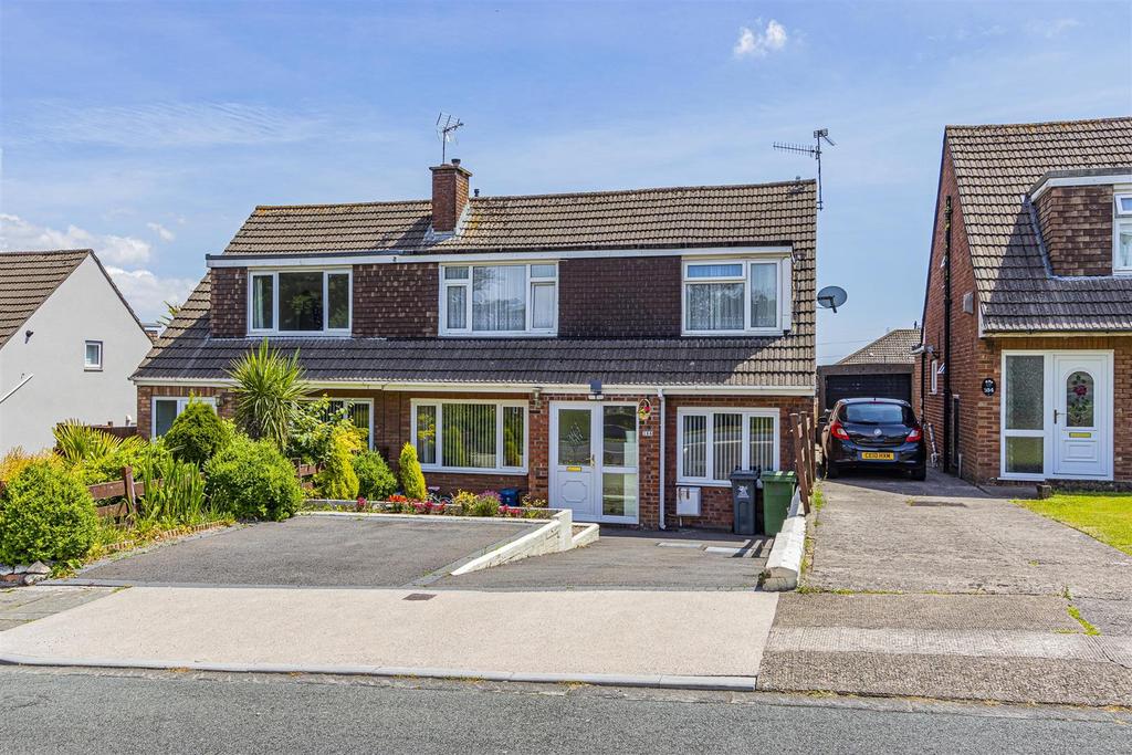 Llanedeyrn Road, Penylan, Cardiff 4 bed semidetached house for sale