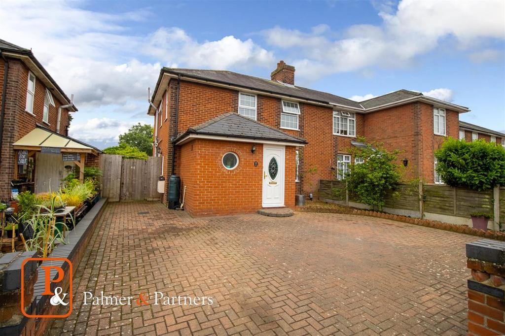 Irvine Road, Colchester, CO3 3 bed semidetached house £400,000